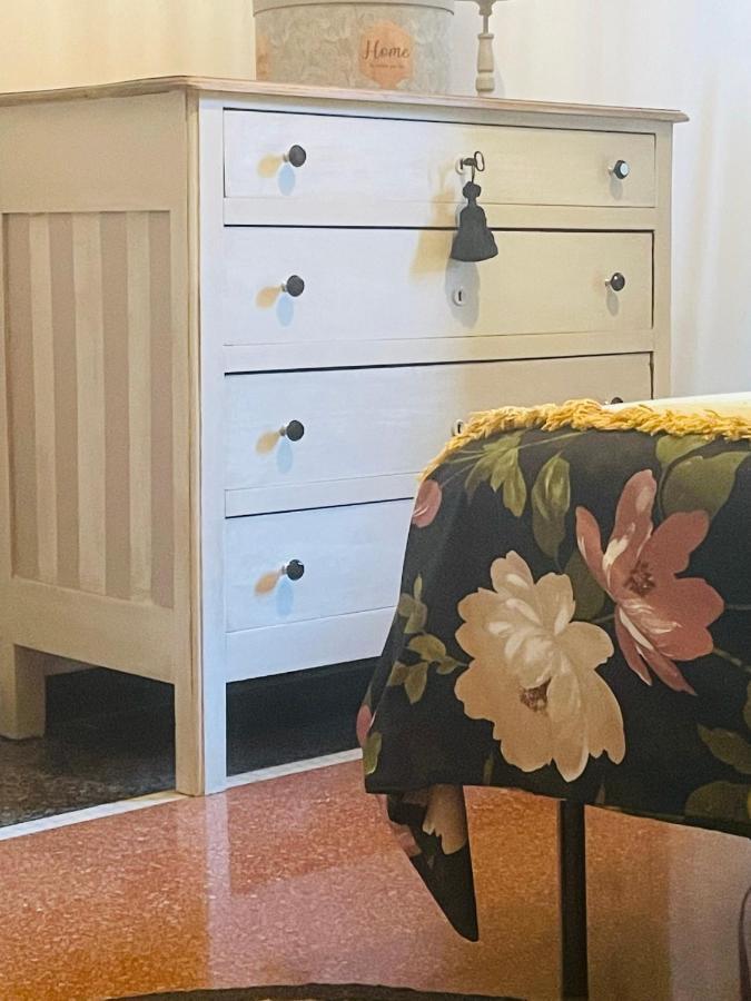 Appartement La Dimora Del Capitano à Gênes Extérieur photo